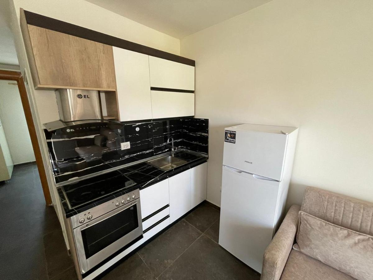 Guest Rooms Arbri Vlorë Εξωτερικό φωτογραφία