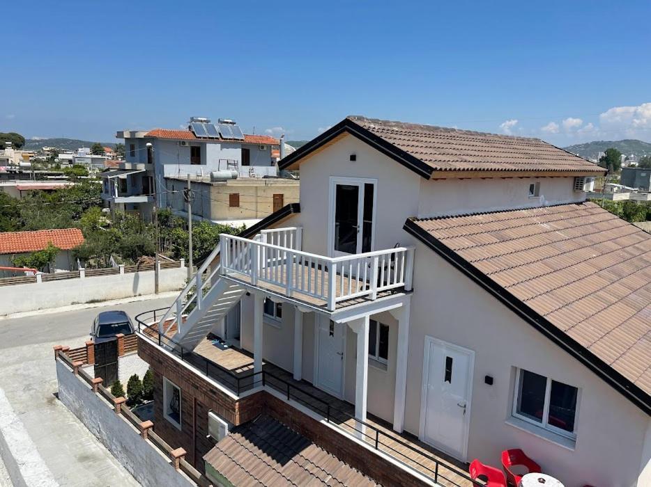 Guest Rooms Arbri Vlorë Εξωτερικό φωτογραφία
