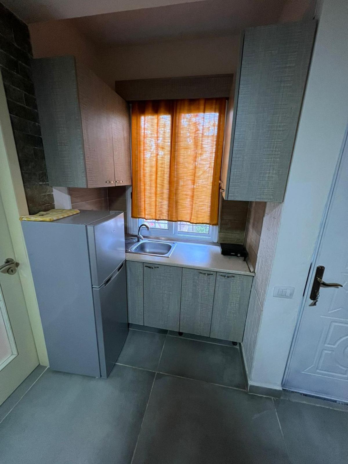 Guest Rooms Arbri Vlorë Εξωτερικό φωτογραφία