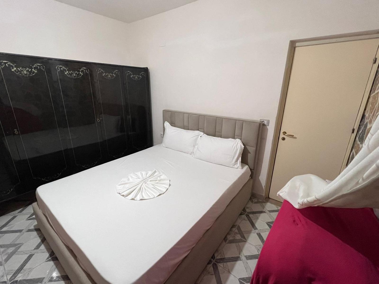 Guest Rooms Arbri Vlorë Εξωτερικό φωτογραφία